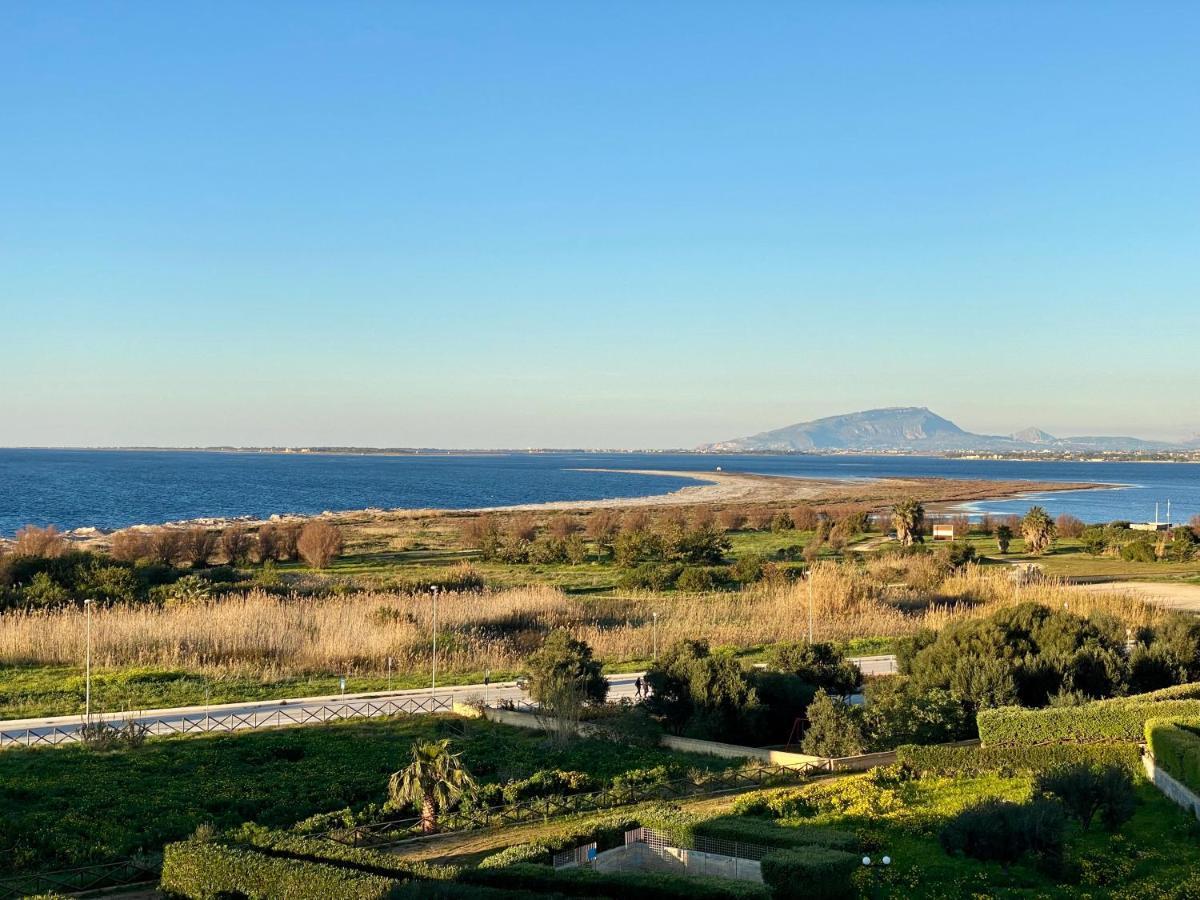 Penthouse Le Isole Apartment Marsala Luaran gambar